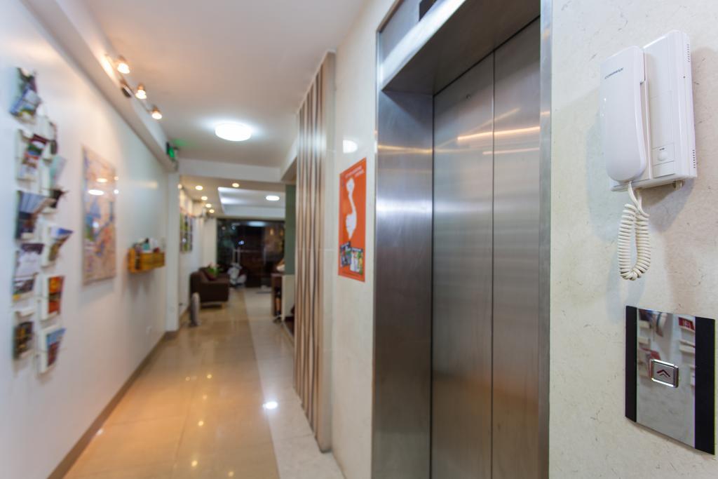 Iris Boutique Hotel Hanoi Buitenkant foto