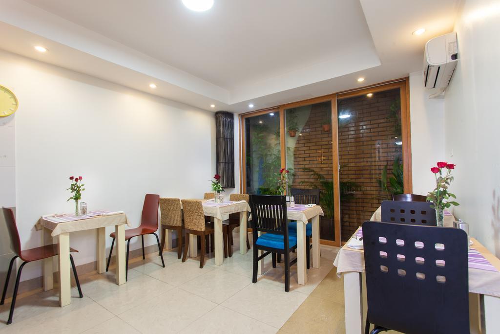 Iris Boutique Hotel Hanoi Buitenkant foto