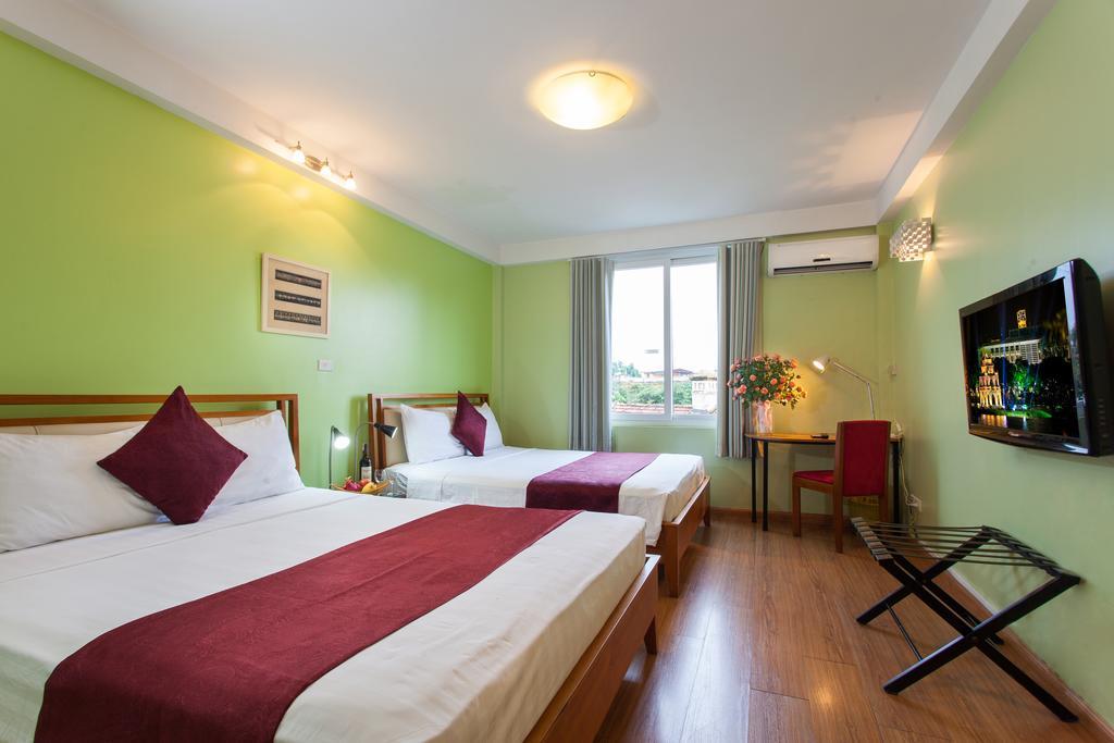 Iris Boutique Hotel Hanoi Buitenkant foto